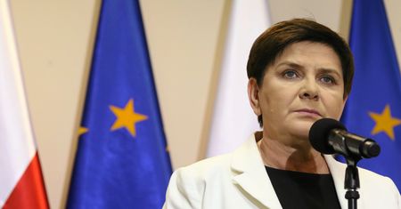 Makowski: "Nawet, jeśli Unia 'łamie reguły', tej porażki można było Beacie Szydło oszczędzić" [OPINIA]