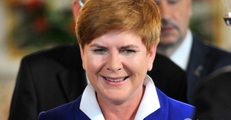 Beata Szydło pochwaliła się torebką popularnej marki. Wiemy, ile kosztuje