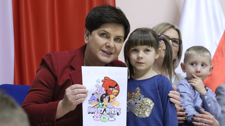 Większość respondentów poparła poszerzenie programu 500+