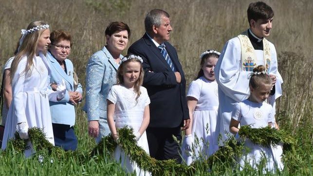 Premier Beata Szydło z mężem Edwardem i synem Tymoteuszem