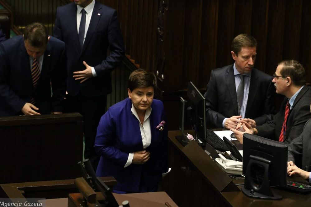 Wnioski po debacie. Szydło z góry skazana na ostrzał, Morawiecki punktuje PO, Kosiniak błyszczy