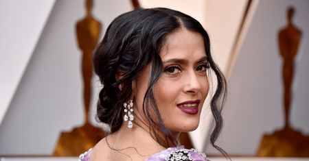 Salma Hayek kończy 53 lata. Jej zdjęcie w bikini zszokowało fanów