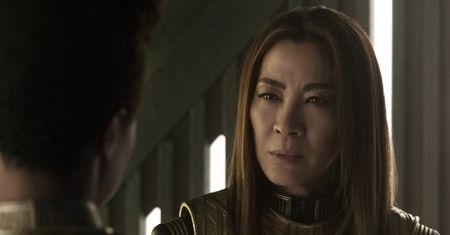 Michelle Yeoh ma 56 lat, a wygląda jak nastolatka. Widzowie pokochali ją za "Wyznania gejszy"