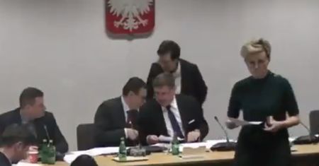 "Ustawa represyjna". Posłanka PiS blokowała poprawki dla opozycji? Teraz się tłumaczy