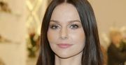 Paulina Sykut zachwyciła dziewczęcą stylizacją. Rozkloszowane sukienki odsłaniające nogi są dla niej stworzone! [zdjęcia]