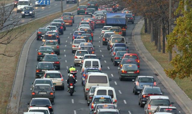 Kolejni producenci samochodów nie zdają testów, będzie zmiana limitów?