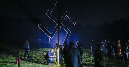 Odpowiedź neonazistów na materiał "Superwizjera". Niebywałe żądania
