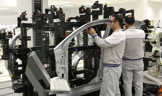 Produkcja przemysłowa spada pierwszy raz od 2017 roku. Zaskakujące dane GUS