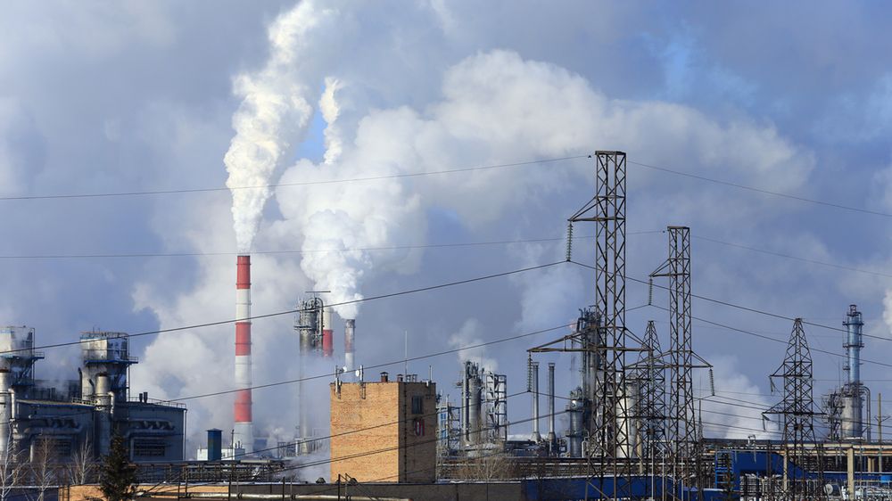 Kongres 590 . Na zdj. emisja gazów