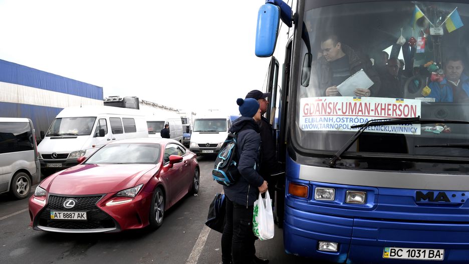 Medyka. Zatrzymano transport świątecznych paczek 