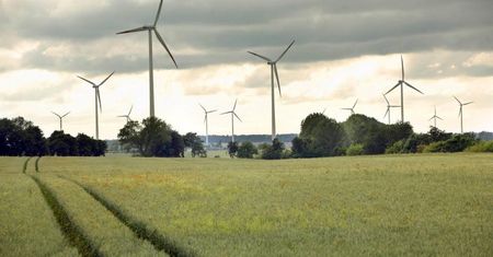 R.Power ma listy intencyjne ws. przejęcia trzech projektów PV w Hiszpanii