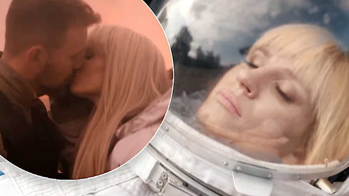 Sylwia Grzeszczak całuje się z gwiazdą "M jak miłość" w nowym, kosmicznym teledysku! To będzie przebój wakacji [WIDEO]