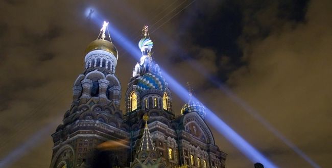 Rosja buduje gigantyczny laser, który można przekształcić w niebezpieczną broń!