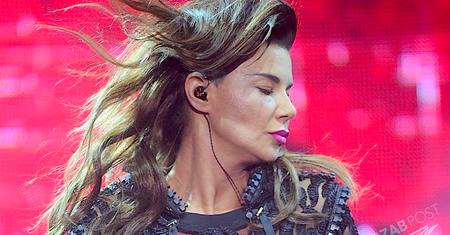 Edyta Górniak z ogromnymi skrzydłami motyla w Szczecinie! Takiej stylizacji jeszcze nie miała