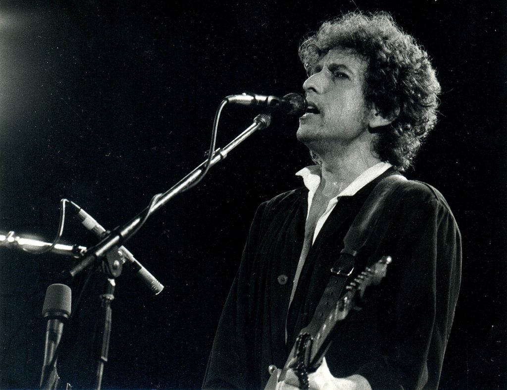 Bob Dylan z nagrodą Nobla 2016. Sprawdź, kim jest laureat