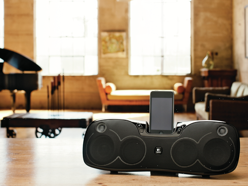 Stacja dokująca dla iPoda i iPhone'a od Logitech