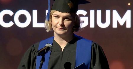 Otylia Jędrzejczak ukończyła prestiżową uczelnię. Wkrótce zaczyna kolejne studia. Wiemy, jaki kierunek wybrała