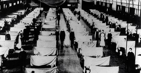 Pandemia z 1918 – wtedy nie odwołano ważnej parady. Zobaczcie efekt