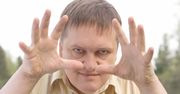 Mężczyźni mieszkający z rodzicami są bardziej agresywni