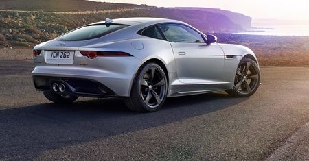 Klasa premium przechodzi na prąd. Jaguar i Lexus stawiają na elektryfikację