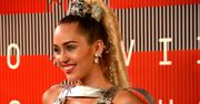 2015 MTV VMA: Miley Cyrus niemal nago!