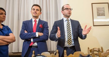Zakaz handlu w niedzielę. PO ocenia rok działania ustawy