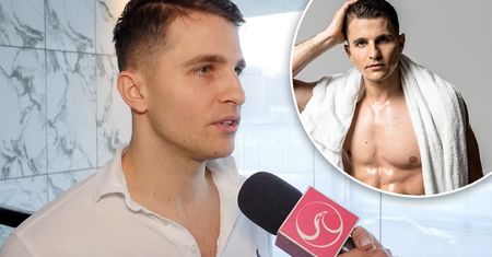 Przystojniak z "Hotelu Paradise" o pocałunkach z mężczyznami. "Zawsze miałem jakieś łatki, a podczas kręcenia filmu nie jestem sobą" [WIDEO]