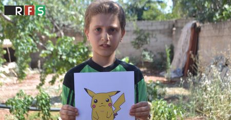 Syryjskie dzieci ze zdjęciami Pokemonów. "Przyjdź tu i mnie uratuj"