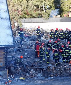 Szczyrk. Wybuch gazu. Strażacy przeszukują gruzowisko [Zdjęcia]