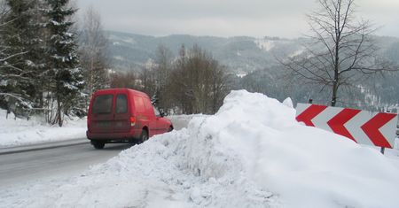 Poszukiwany narciarz. "Był nieprzytomny po zderzeniu"