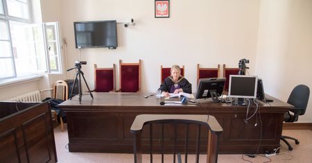 Sędzia od Amber Gold nadal czyta wyrok. To już dwa miesiące