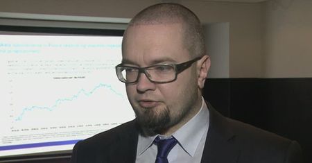 W kryzysie polskie firmy będą oszczędzać (WIDEO)