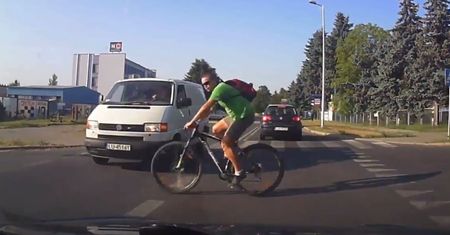 Mandaty za prędkość na rowerze to groteska. Policja powinna wlepiać je za coś innego