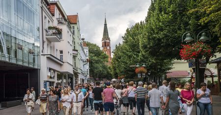Sopot. Groźny wypadek na Monciaku. Pijany rowerzysta wjechał w pieszą