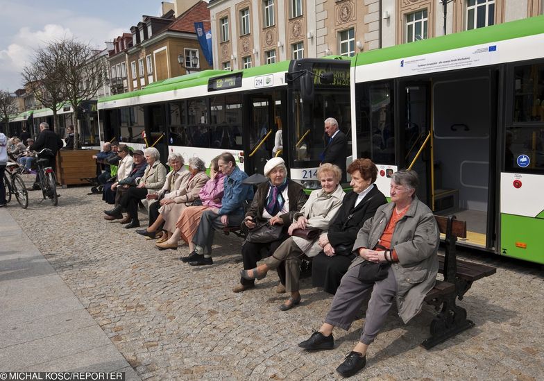 Białostoccy radni PiS chcą, by bezrobotni jeździli autobusami BKM za darmo