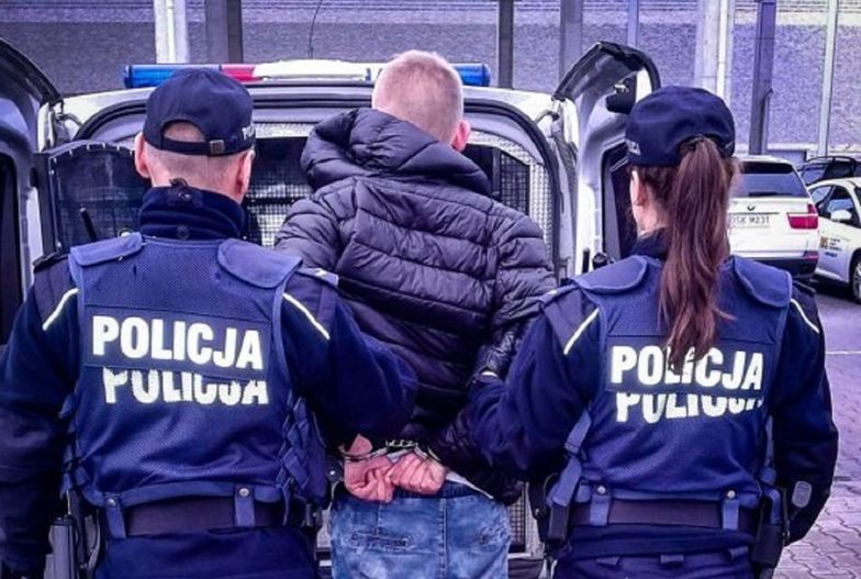 Nastoletni złodziej miał pecha przebiec obok pary policjantów w Białymstoku.