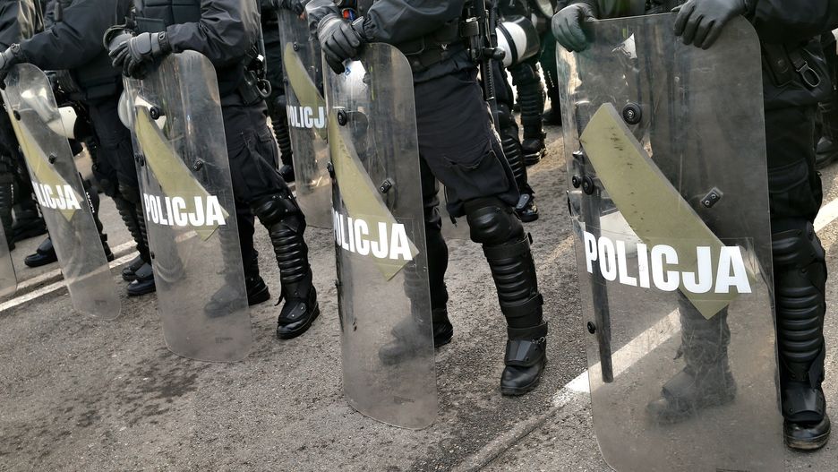 Oddziały prewencji weszły do jednego z zakładów poprawczych w Białymstoku