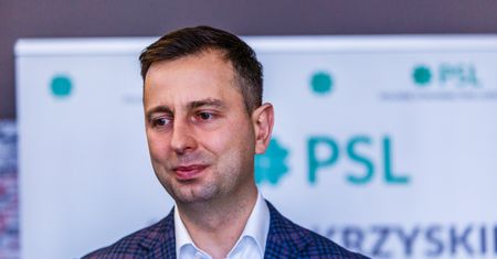 Kosiniak-Kamysz: polityka bez wartości to droga na manowce