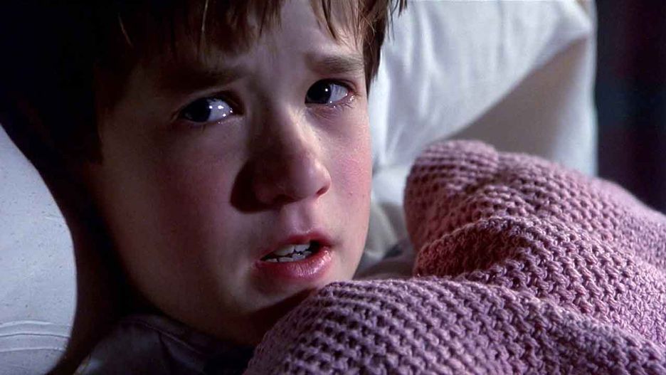 Haley Joel Osment w filmie "Szósty zmysł"