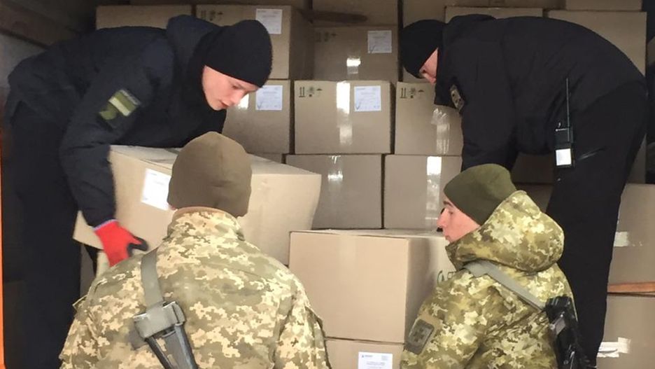 Koronawirus. Ukraina. Mężczyzna próbował przemycić do Polski maseczki ochronne