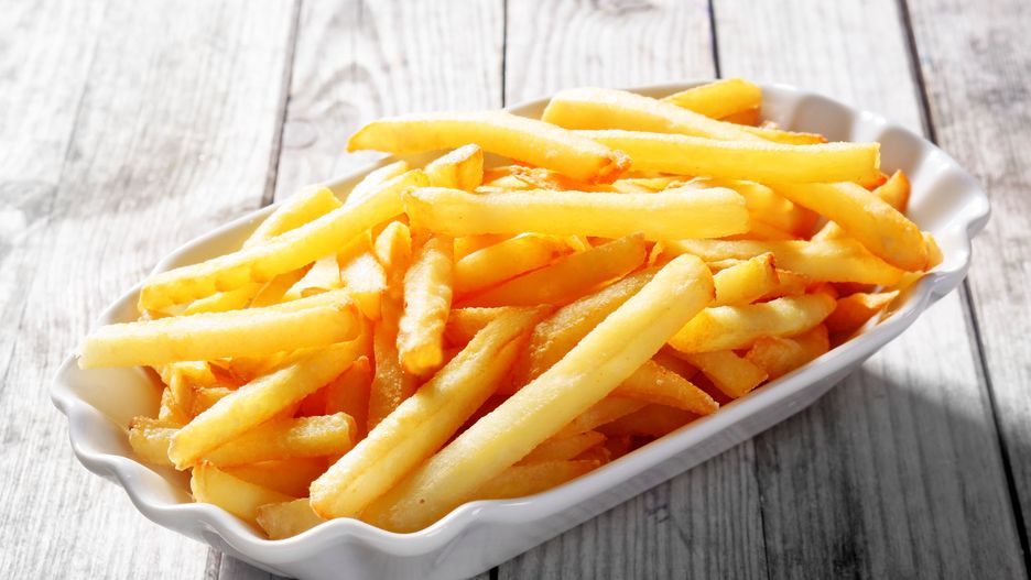 Frytki jak z restauracji? Przygotujesz je w domowym zaciszu.