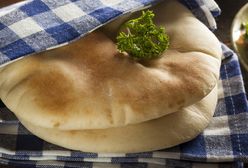 Prosty przepis na chlebki oliwne z patelni