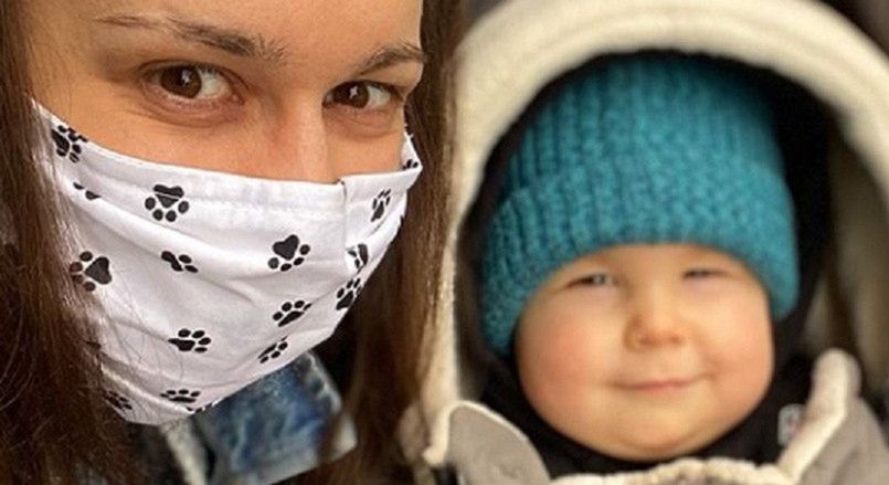 Magdalena Jutrzenka, mama Alexa chorującego na SMA1 o zasiłkach dla niepełnosprawnych: "215 zł. To jest cała pomoc od państwa" 