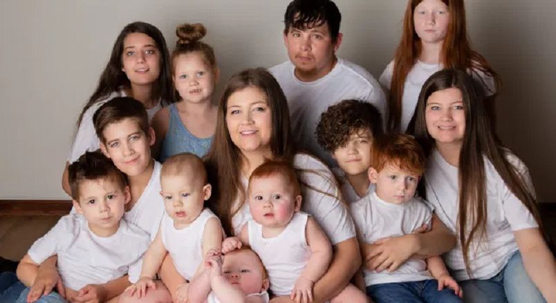Britni z mężem i 11. dzieci