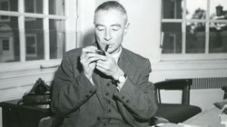 Oppenheimer jako nastolatek usłyszał, że ma schizofrenię. Nie ona była przyczyną jego śmierci