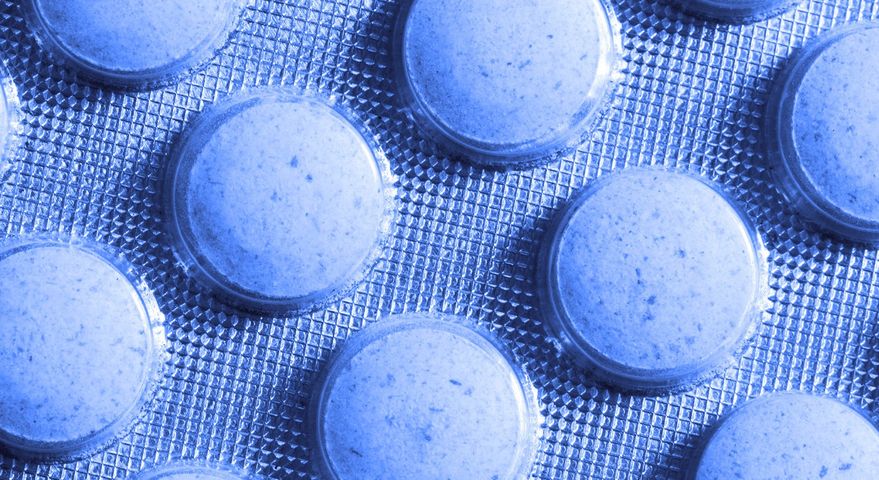 Polacy zażywają bez umiaru. Popularny środek przeciwbólowy moze mieć niebezpieczne konsekwencje