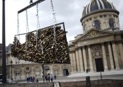 Paryż - Most Miłości stracił romantyczny klimat