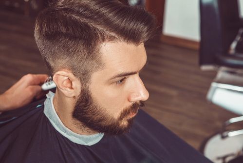 Najmodniejsze fryzury męskie 2017