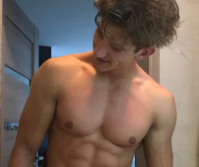 Michał Baryza z "Top Model" pozuje nago. "Ken jest, tylko Barbie nie ma"