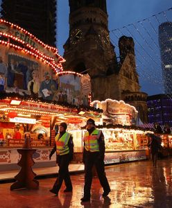 Alarm w pobliżu jarmarku świątecznego w Berlinie